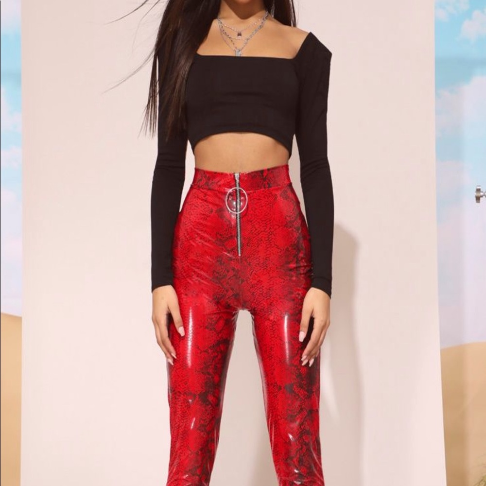 Prettylittething red snake vinyl front zip pants
